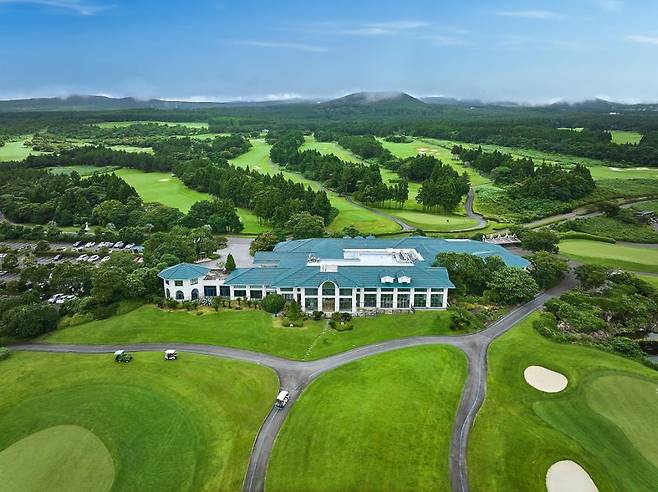 롯데스카이힐CC 제주, 개관 20주년 기념 고객 감사