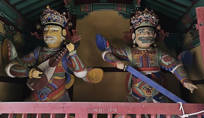 소조사천왕상