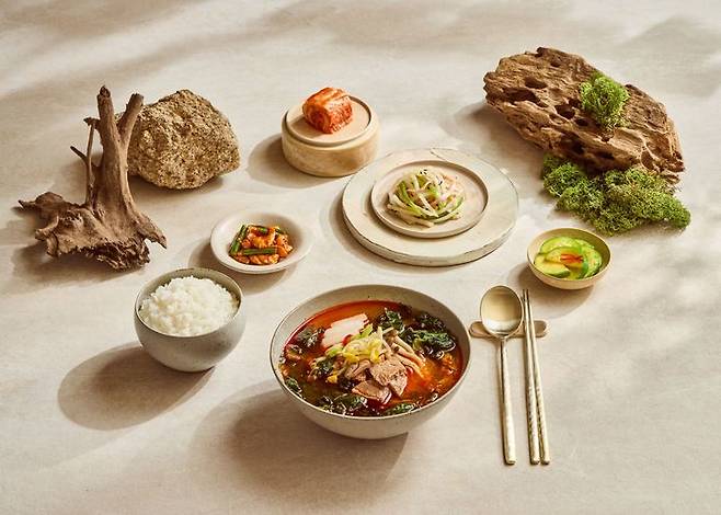 워커힐 한식당 '자연'의 '얼큰 소고기 해장국' *재판매 및 DB 금지