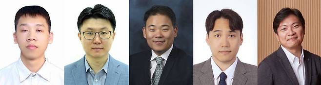 [울산=뉴시스] 구미현 기자 = 사진 왼쪽부터 웬 후 람 울산대 박사, 김정대 울산대 나노반도체공학전공 교수, 박제욱 美 오크리지국립연구소 박사, 강기성 연세대 박사, 손 알로이시우스 연세대 교수 (울산대 제공) photo@newsis.com *재판매 및 DB 금지