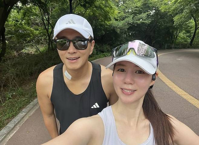 [서울=뉴시스] 진태현(왼쪽), 박시은. (사진=진태현 인스타그램 캡처) 2025.07.03. photo@newsis.com *재판매 및 DB 금지