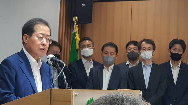 홍준표 전 대구시장이 지난 2022년 7월 5일 대구시청 동인청사에서 취임 첫 기자회견을 하고 있다. ⓒ시사저널