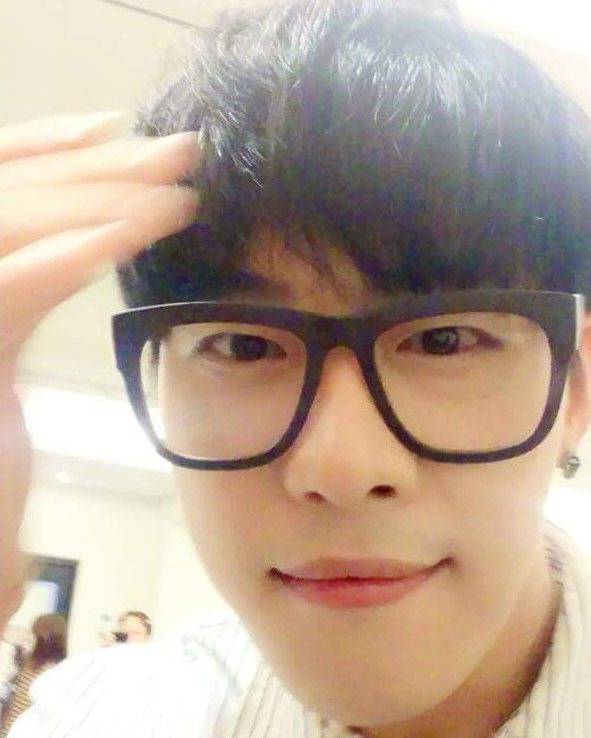 박기련으로 활동하던 시절 문원의 셀카 /사진=인스타그램