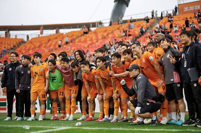 김학범 "순위 경쟁 더 치열해진다, 문제점 보완 계획"... 제주, 휴식기에 강릉 전지훈련 돌입
