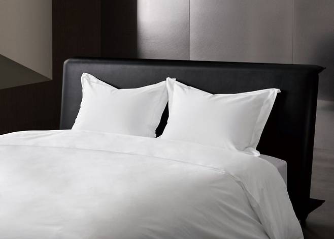 시몬스 홈 '화이트컬렉션 로니(White Collection Loni)'. 시몬스