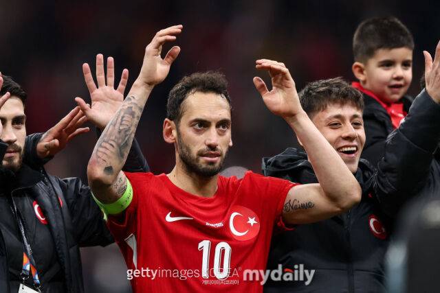 갈라타사라이 SK 이적설이 제기된 하칸 찰하놀루. /게티이미지코리아