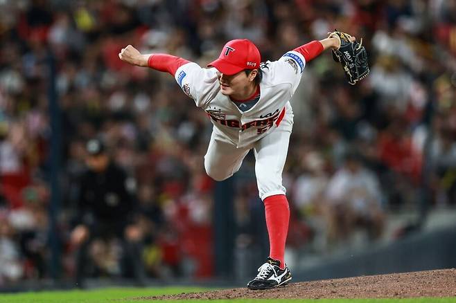 ▲ 1일과 3일 광주 SSG전에서 1이닝 당 10개도 안 되는 공으로 연속 구원승을 따낸 전상현 ⓒKIA타이거즈