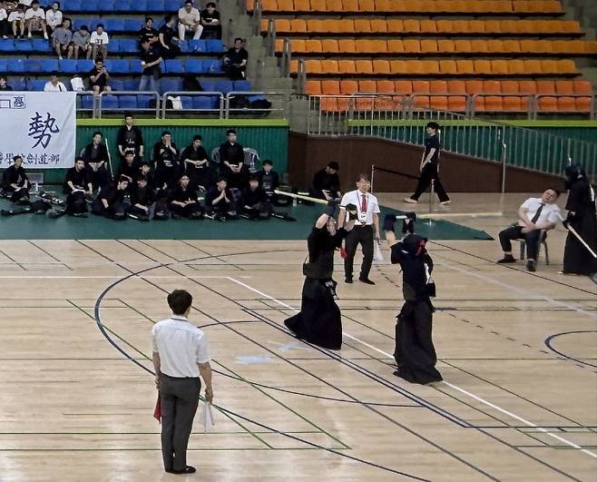 5일 광명시민체육관에서 열린 제106회 전국체육대회 검도 경기도대표 선발전서 참가 선수들이 경기를 펼치고 있다. 사진=경기도검도회