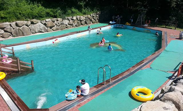 데미샘자연휴양림. /투어전북 제공