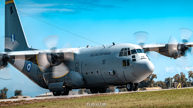 7dec8019bc876af55d8df59c58c12a3aeb9ab2f3b0fb40d8dd09e85672