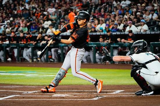 샌프란시스코 자이언츠 외야수 이정후가 5일 미국 캘리포니아주 새크라멘터 셔터 헬스 파크에서 열리는 2025 메이저리그 오클랜드전에 5번 타자 중견수로 선발 출전한다. 이정후는 22일 만에 3경기 연속 안타에 도전한다. 연합뉴스