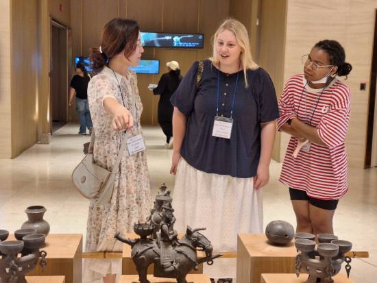 경남도교육청은 3~4일 도내 원어민 영어보조교사 32명을 대상으로 '2025년 원어민 영어보조교사 한국 문화 체험 연수'를 경주 일대에서 진행한다. 사진=경남도교육청