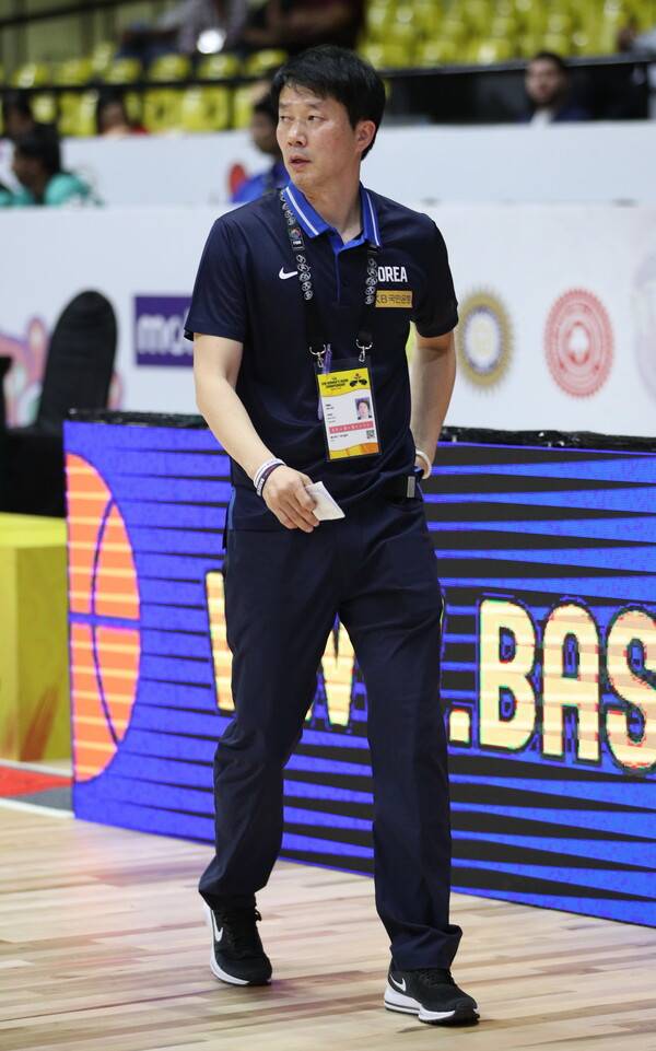 박수호 여자농구 대표팀 감독. /사진=대한민국농구협회