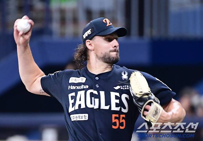 6일 서울 고척돔에서 열린 KBO리그 키움과 한화의 경기. 선발 투구하고 있는 한화 와이스. 고척=송정헌 기자songs@sportschosun.com/2025.07.06/
