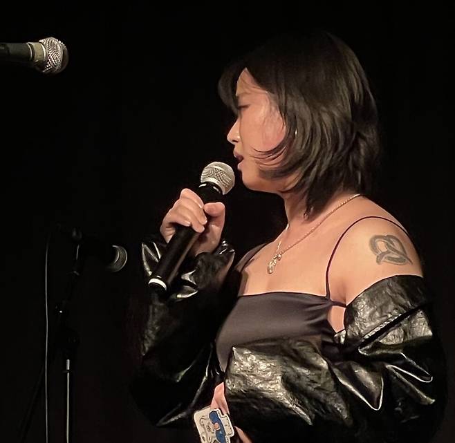 적정코미디기술 쓴 금개 작가 ⓒ정멜멜