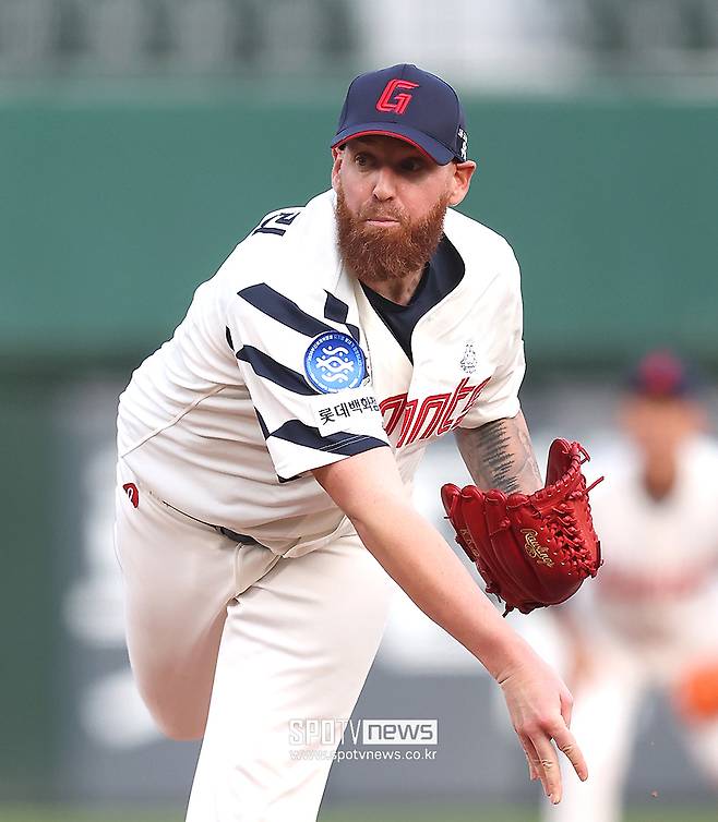 ▲ 2020년 200탈삼진 고지를 돌파하며 롯데 구단 역사상 가장 성공적인 외국인 투수 중 하나로 남은 댄 스트레일리 ⓒ곽혜미 기자