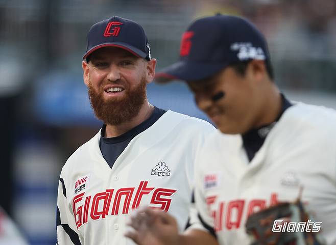 ▲ 스트레일리는 메이저리그에서도 44승을 거두는 등 화려한 경력을 남기고 은퇴를 선언했다 ⓒ롯데 자이언츠