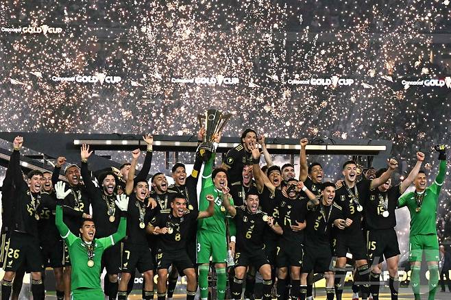 골드컵 정상에 오른 멕시코. ⓒ AFP=뉴스1