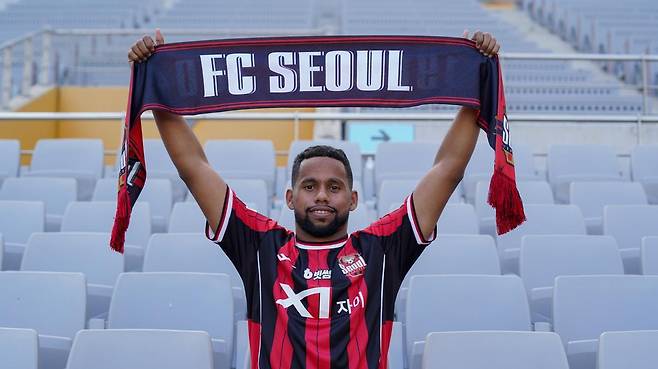 FC서울에 입단한 공격수 안데르손. 안데르손은 지난 시즌 수원FC에서 K리그1 도움왕에 올랐던 선수다. FC서울 제공