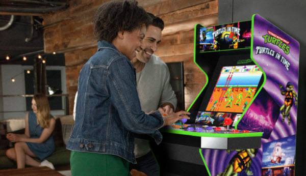 북미에서는 각종 놀이 공간에서 서서 즐기는 문화가 발달해 있다