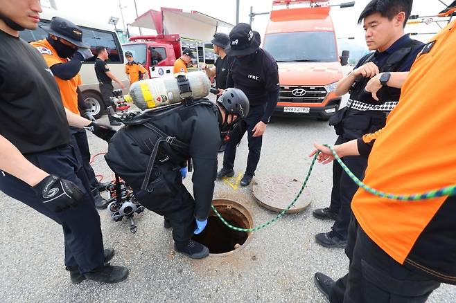 ▲ 2명의 사상자가 발생한 인천 맨홀 사고 [연합뉴스]
