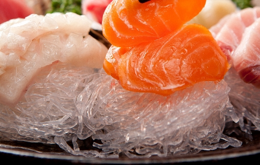 천사채고 뭐고, 시간이 없다. 날이 더 더워지기 전에 회를 먹어야 한다. [사진 출처=하이닥]