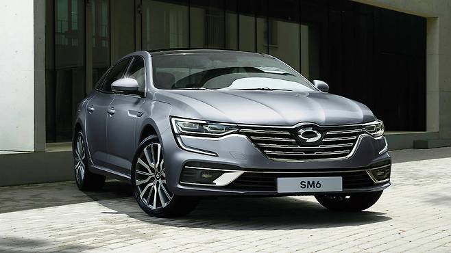 르노 SM6