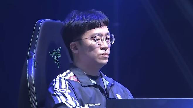 - 최근 무서운 기세로 대회에서 활약 중인 무릎 선수