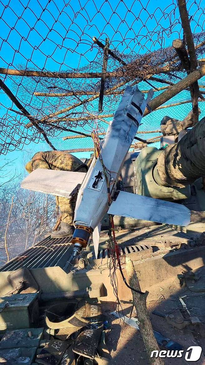 22일(현지시간) 러시아 군의 자라 란셋 정찰 드론이 부서진 모습이 보인다. 2023.6.29 ⓒ 로이터=뉴스1 ⓒ News1 우동명 기자