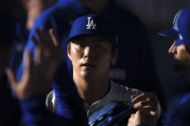 LA 다저스 야마모토 요시노부가 메이저리그 데뷔 이래 최악의 투구를 펼쳤다. AP연합뉴스
