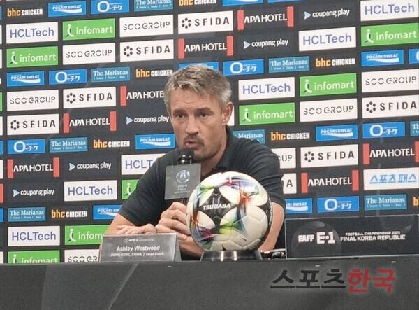 애슐리 웨스트우드 홍콩 축구대표팀 감독. ⓒ스포츠한국 김성수 기자