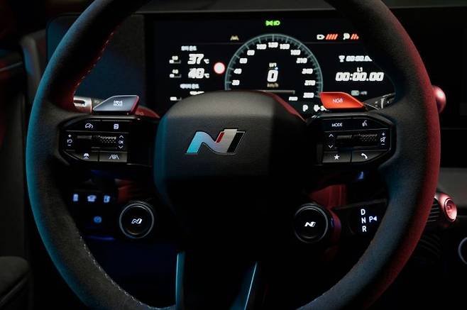 현대차 아이오닉 5 N 스티어링휠. 현대차 제공