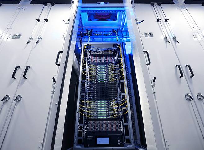 코어위브가 제공하는 AI 공장을 위한 클라우드 서버. 사진 출처 코어위브