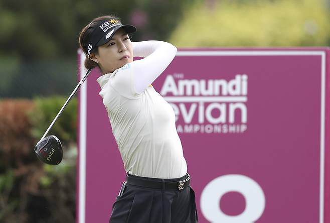 [서울=뉴시스] 김근수 기자 = 2022년 7월23일(현지시간) 프랑스 에비앙 레뱅에 위치한 에비앙 리조트 골프클럽에서 열린 '아문디 에비앙 챔피언십'에서 전인지가 3R 18번홀 티샷을 하고 있다. (사진=박준석 씨 제공) 2022.07.24. photo@newsis.com *재판매 및 DB 금지