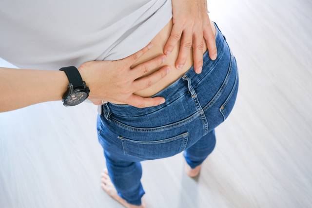 반복되는 허리통증은 병원을 찾아 전문의와 상담하는 것이 좋다. 사진은 기사의 특정 사실과 관련 없음. 게티이미지뱅크