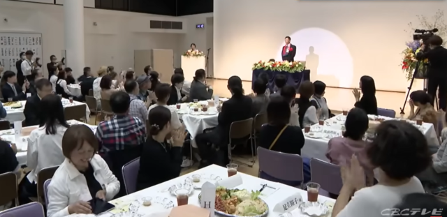 일본에서 지난 4월 열린 50대 남성의 생전장례 행사/CBC테레비 유튜브