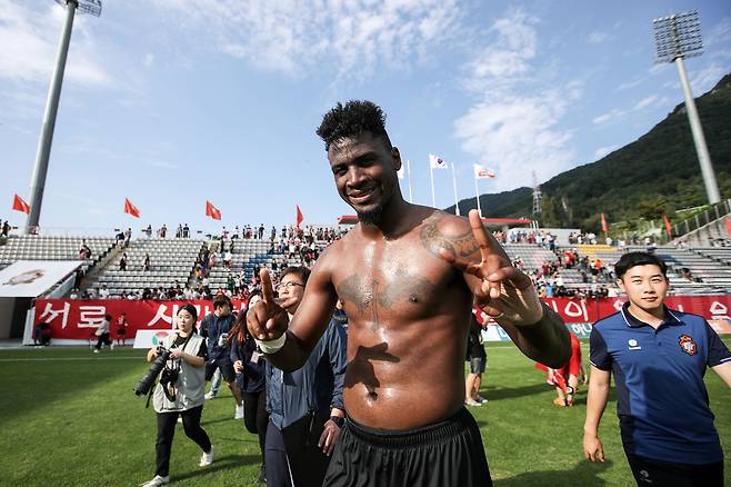 In 2018, he was a member of the K -League 1 Gyeongnam FC. Provided by Professional Football Federation