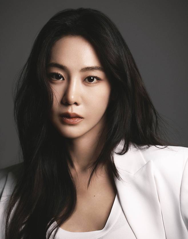 배우 한지은 그램엔터테인먼트