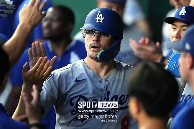 ▲ LA 다저스 유틸리티 플레이어 엔리케 에르난데스.