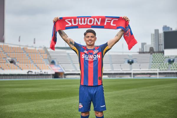 Professional football K -League 1 Suwon FC has recruited veteran striker Willian, who scored 50 points in the K -League. 2025.7.9 /Suwon FC provided