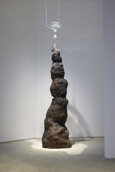 위켄드랩 作 '토템'.