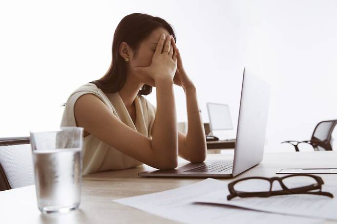 체내 염증이 우울증을 유발하거나 악화시킬 수 있다는 연구 결과가 속속 나오고 있다. [사진=클립아트코리아]