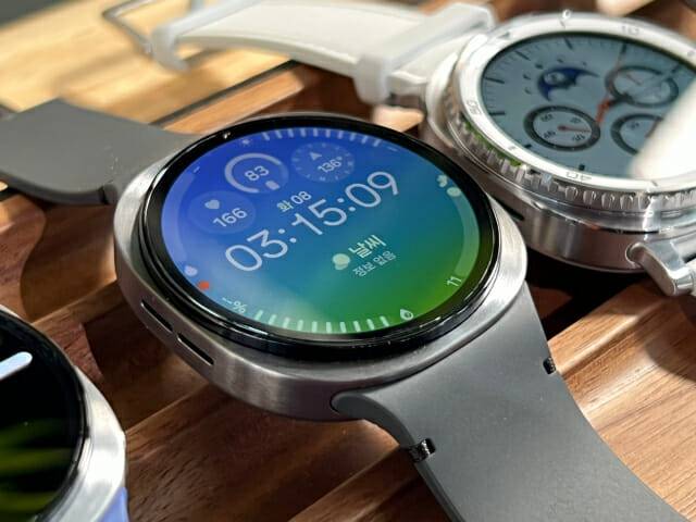갤럭시 워치8 (사진=지디넷코리아 신영빈 기자)