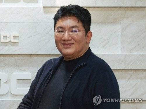 금융당국, '사기적 부정거래' 방시혁 하이브 의장 검