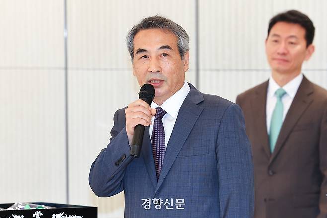 윤석열 전 대통령 부인 김건희 여사와 관련한 각종 의혹 사건을 수사하는 민중기 특별검사.  정지윤 선임기자