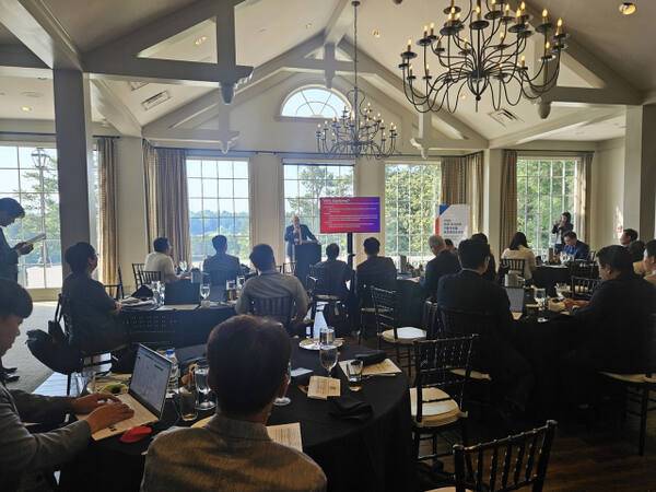 경기도가 지난달 24~29일 파견한 ‘미국 조지아 자동차부품 기업 통상환경조사단’의 활동 모습. 경기도 제공