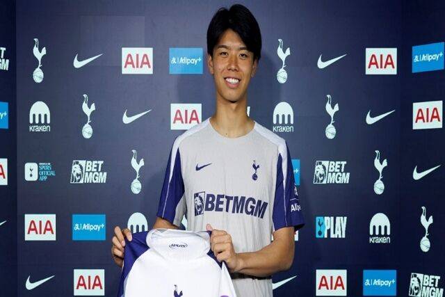 타카이 코타/토트넘