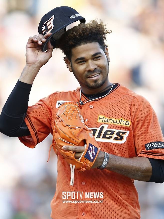 ▲ 2015년 한화와 계약해 강한 인상을 남긴 에스밀 로저스 ⓒ스포티비뉴스DB