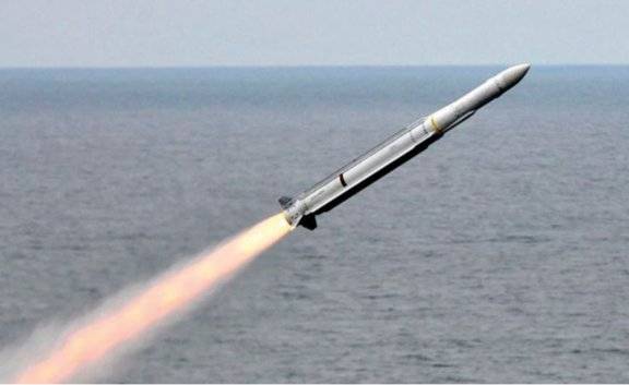 최근 일본이 면허생산권을 얻은 미국 신형 함대공미사일&nbsp;ESSM 블록(Block) II. RTX 제공