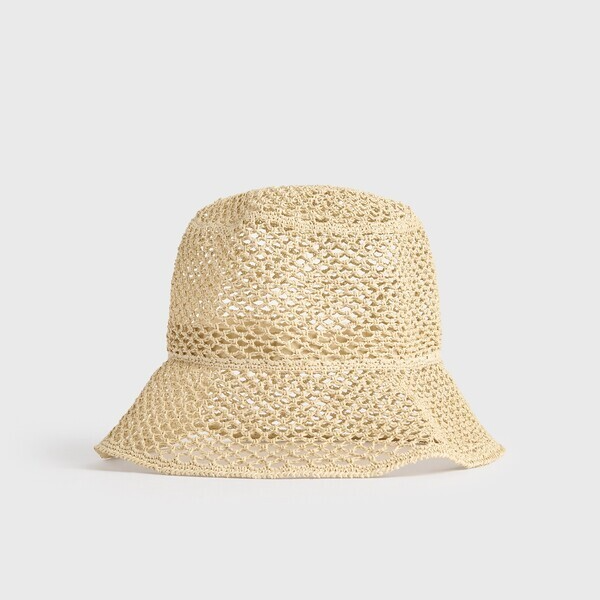 바닐라 컬러의 크로셰&nbsp; 햇 토템 40만원